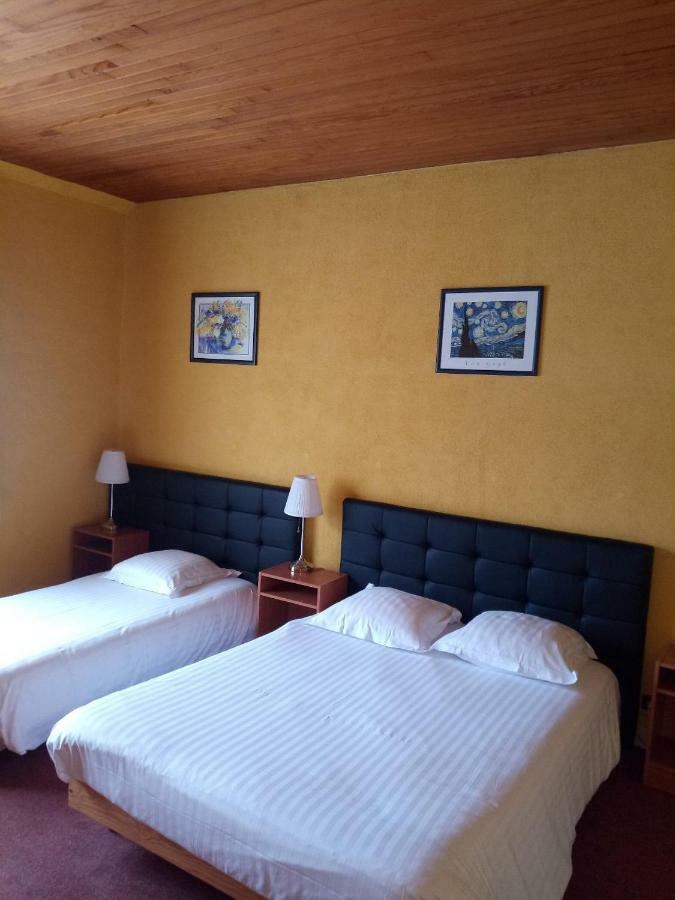 L'Hostellerie De La Riviere Creil Exteriör bild