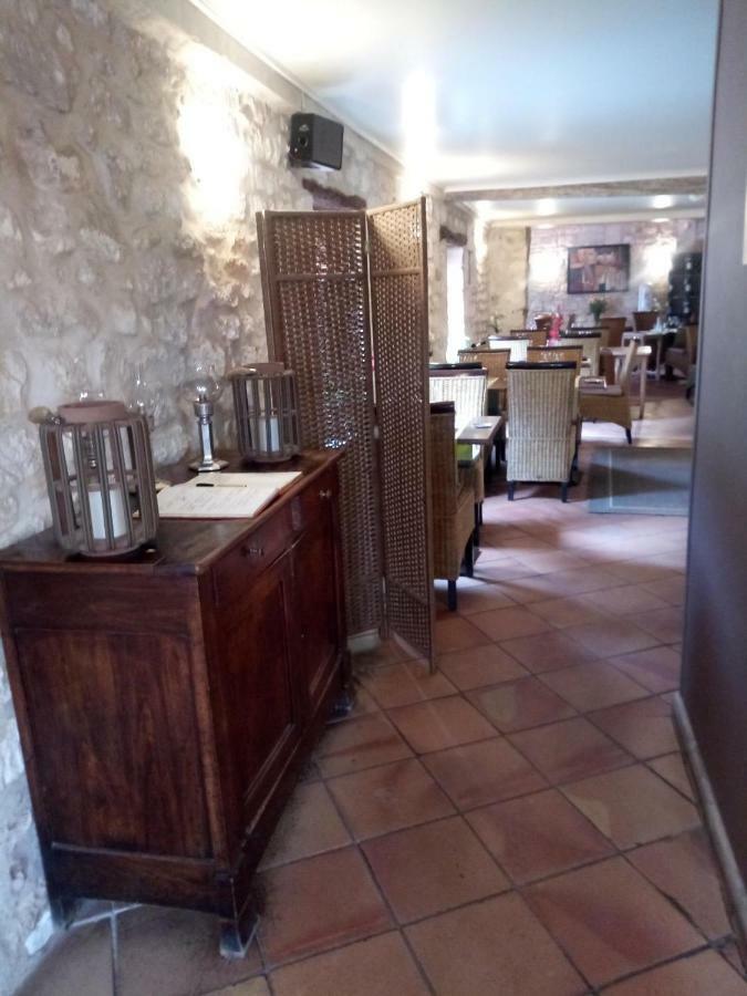 L'Hostellerie De La Riviere Creil Exteriör bild